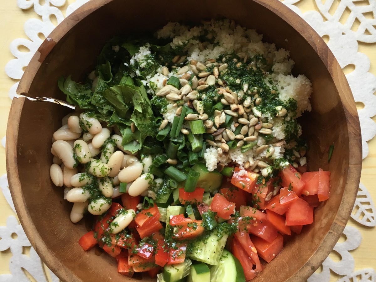 Super szybka Buddha bowl z kolendrowo-cytrynowym sosem.&nbsp;Mistrz!